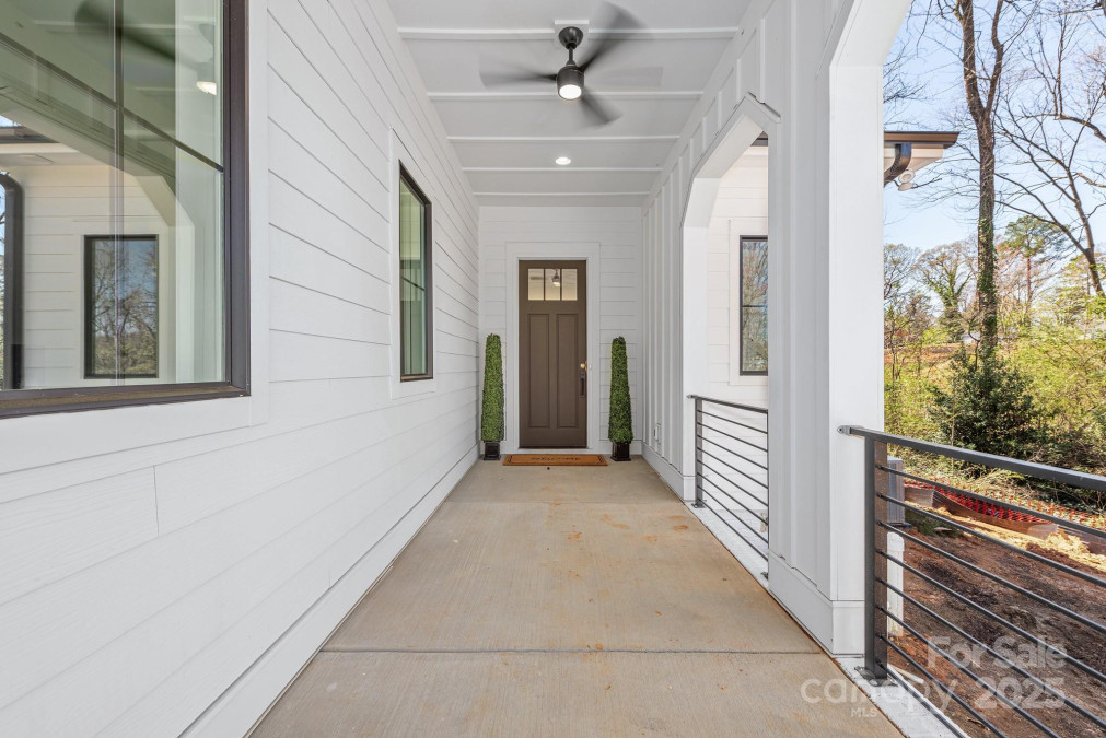 3953 Plainview Rd Charlotte, NC 28208