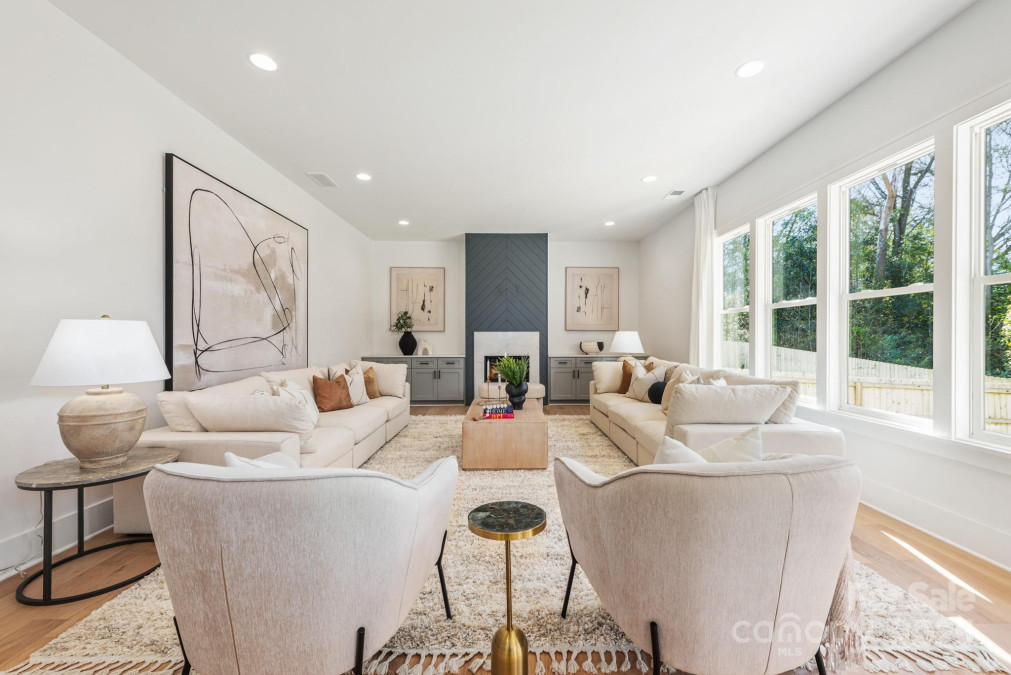3937 Plainview Rd Charlotte, NC 28208