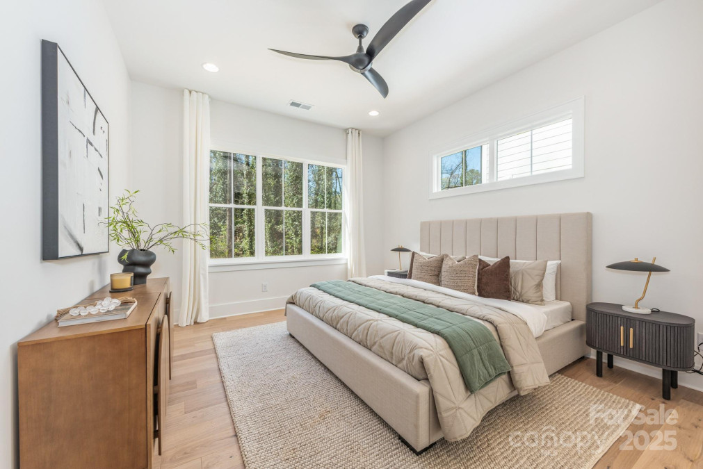 3949 Plainview Rd Charlotte, NC 28208