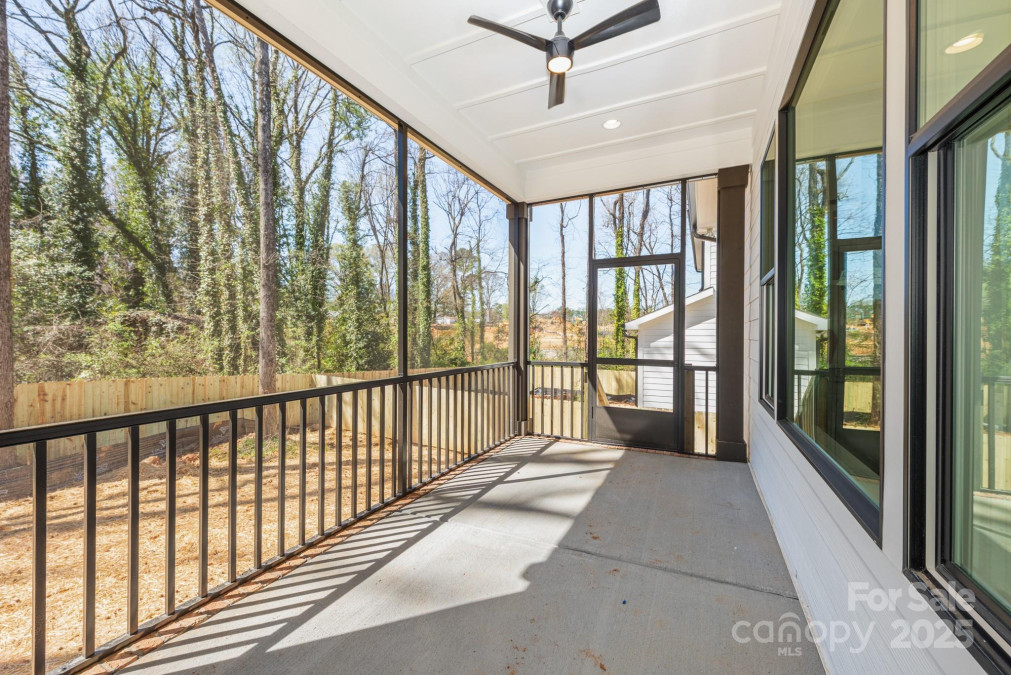 3949 Plainview Rd Charlotte, NC 28208