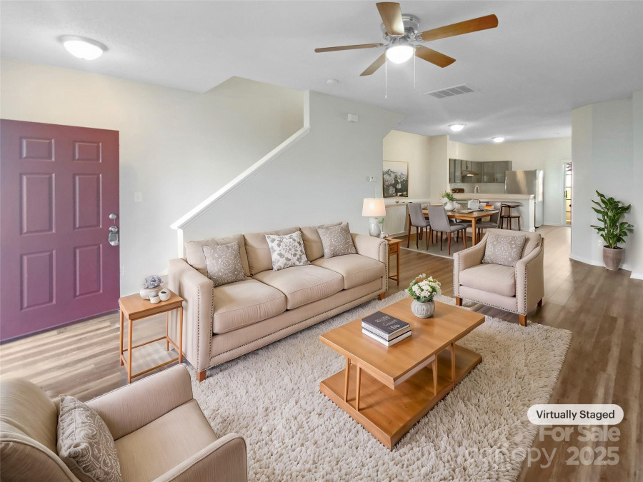 8813 Gerren Ct Charlotte, NC 28217