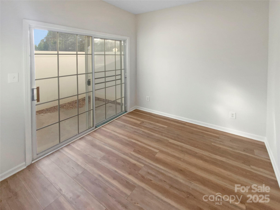8813 Gerren Ct Charlotte, NC 28217