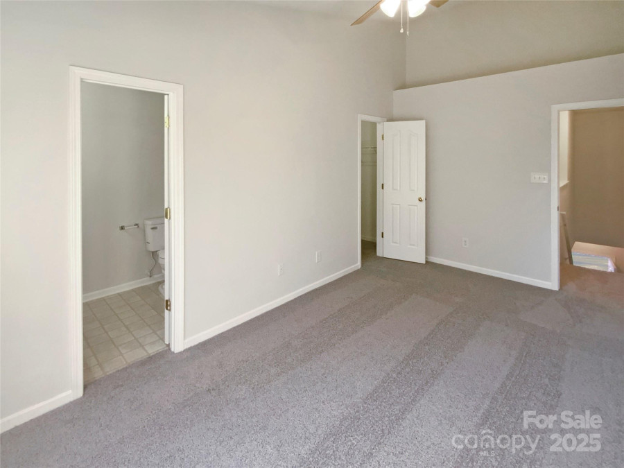 8813 Gerren Ct Charlotte, NC 28217