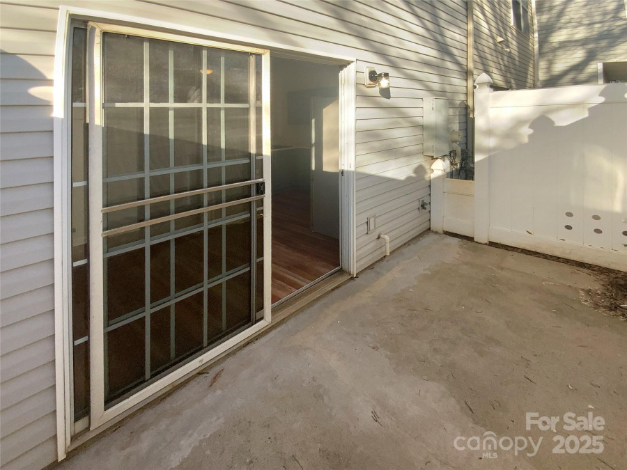 8813 Gerren Ct Charlotte, NC 28217