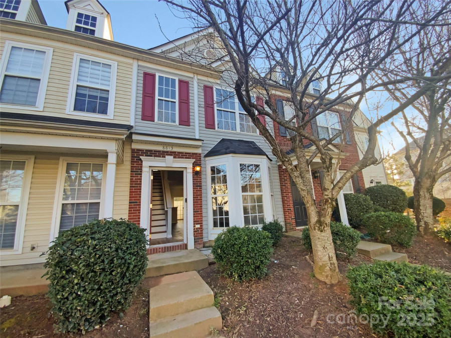 8813 Gerren Ct Charlotte, NC 28217