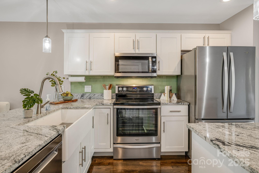 816 Old Nc 20 Hw Alexander, NC 28701