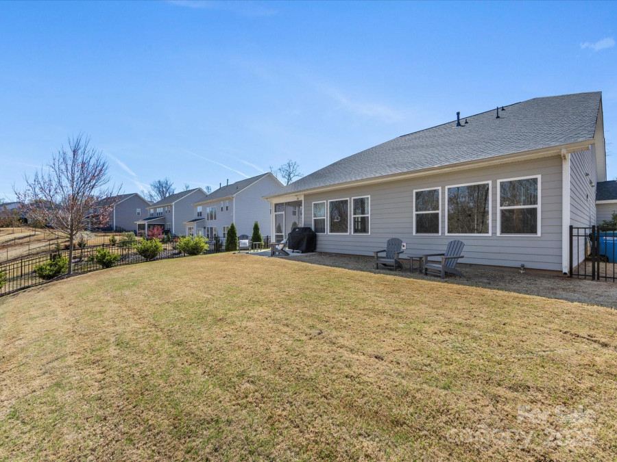 5013 Watercrest Trl Belmont, NC 28012