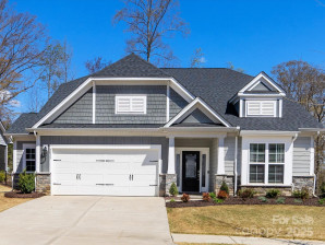 5013 Watercrest Trl Belmont, NC 28012