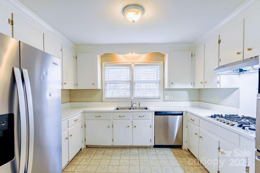5536 Seacroft Rd Charlotte, NC 28210