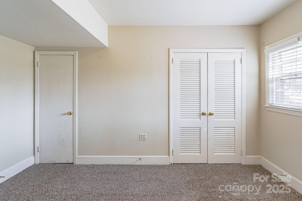 5536 Seacroft Rd Charlotte, NC 28210