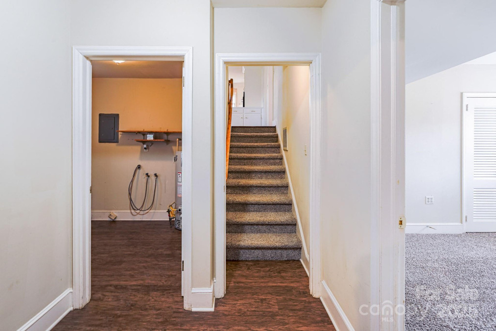 5536 Seacroft Rd Charlotte, NC 28210