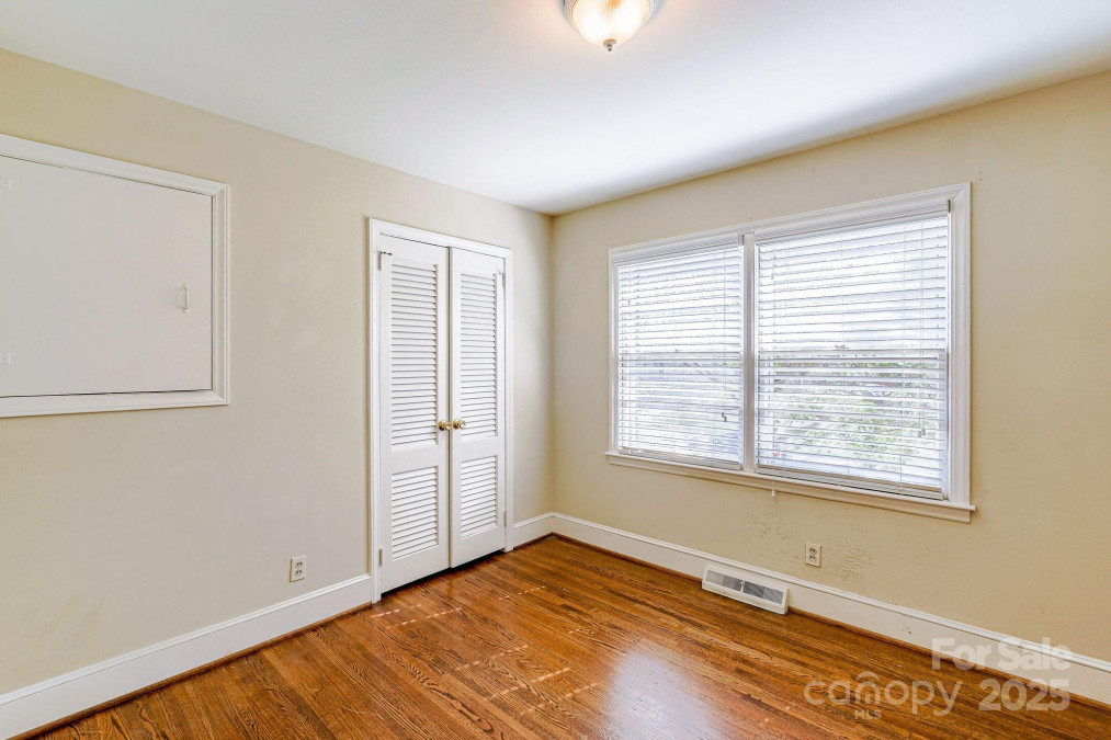 5536 Seacroft Rd Charlotte, NC 28210