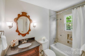1327 Cedarwood Ln Charlotte, NC 28212