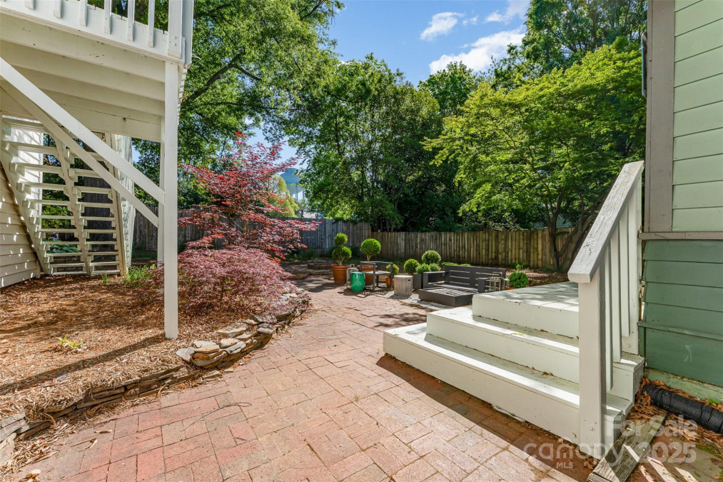 36 Yorktown St Concord, NC 28025