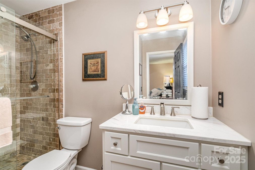 9401 Elvis Dr Charlotte, NC 28215