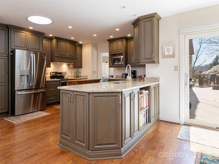 5 Ridge Ter Asheville, NC 28804
