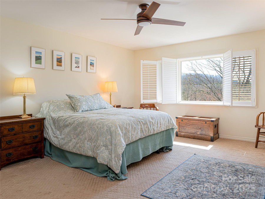 5 Ridge Ter Asheville, NC 28804