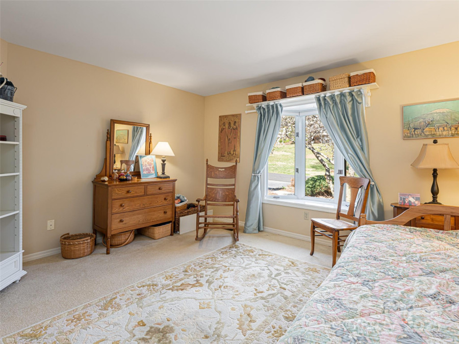 5 Ridge Ter Asheville, NC 28804