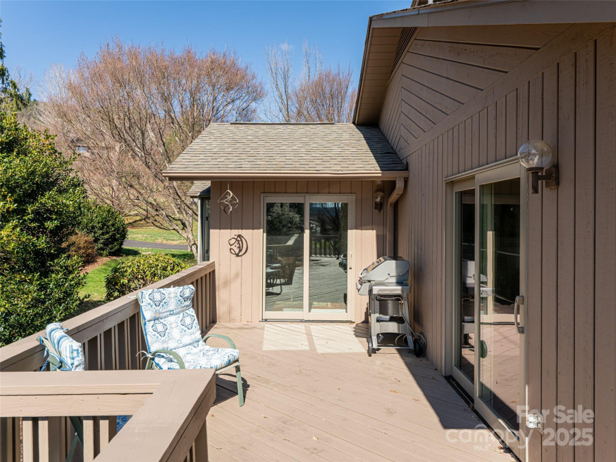 5 Ridge Ter Asheville, NC 28804
