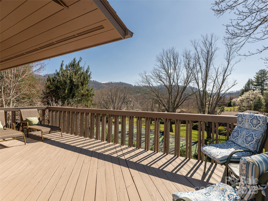 5 Ridge Ter Asheville, NC 28804