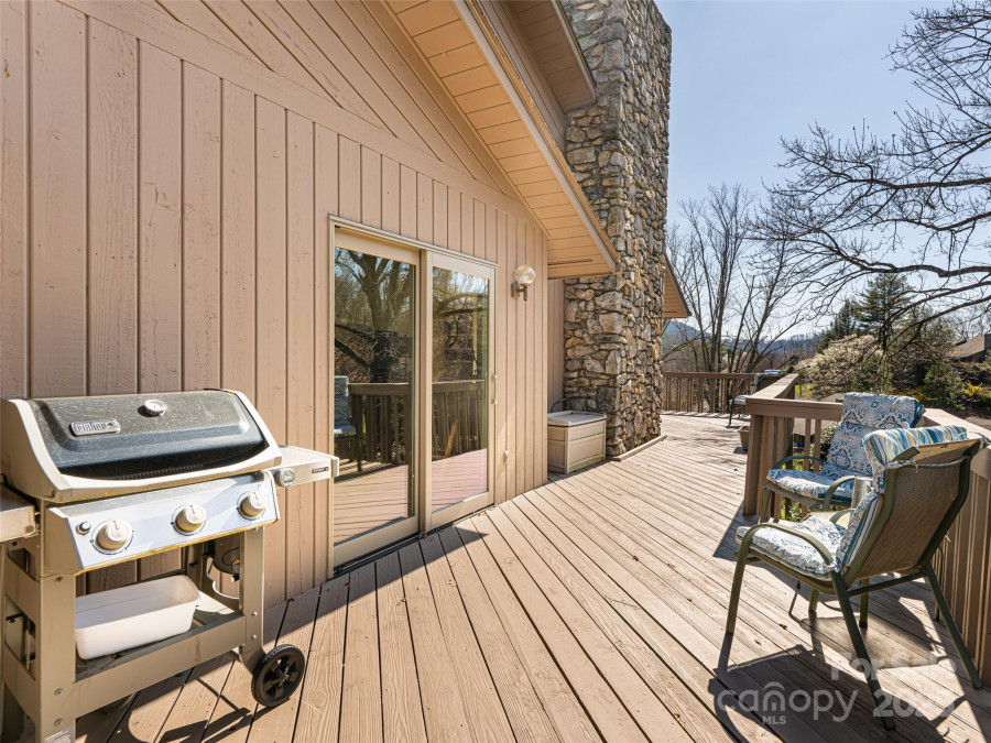 5 Ridge Ter Asheville, NC 28804