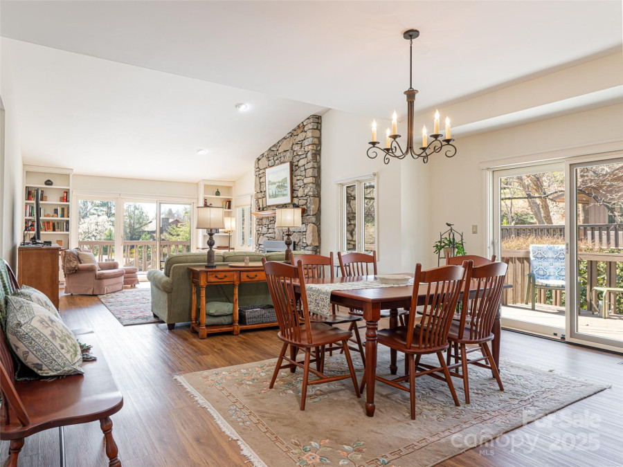 5 Ridge Ter Asheville, NC 28804