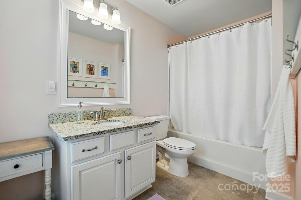 5140 Oak Grove Pl Waxhaw, NC 28173