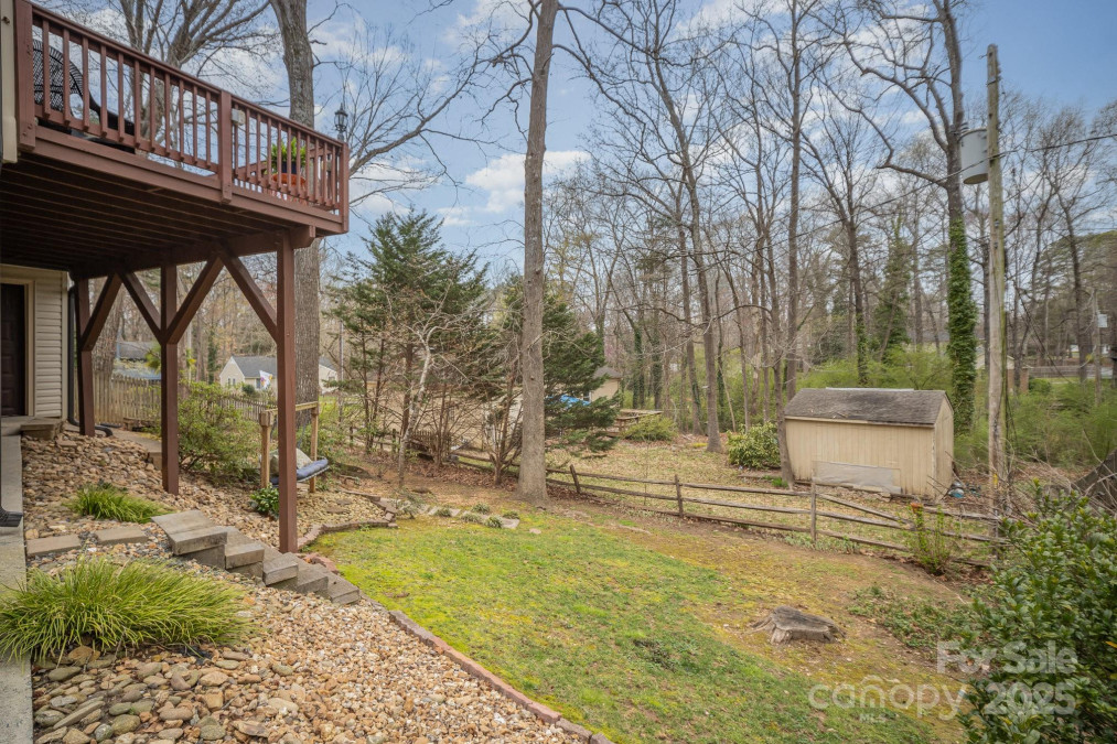 15920 Fieldstone Dr Matthews, NC 28104