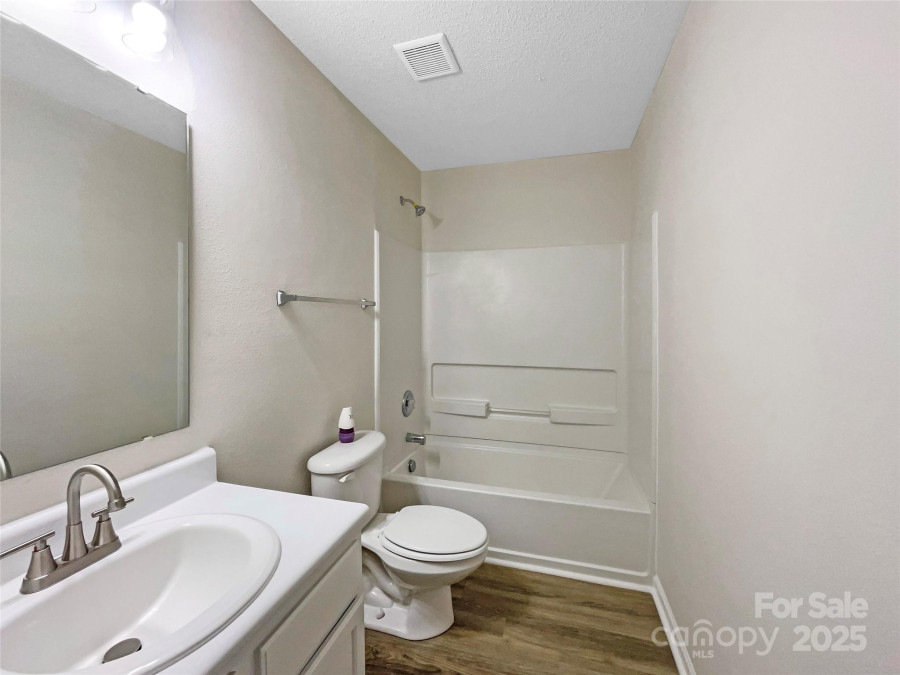722 Ladino Ln Clover, SC 29710