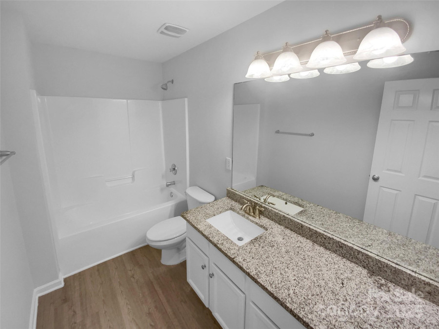 9037 Pembroke Ct Fort Mill, SC 29707