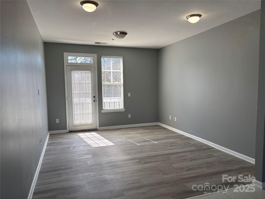 1634 Walnut View Dr Charlotte, NC 28208