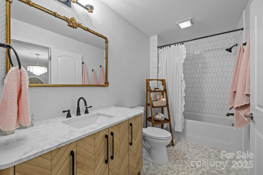 1205 Brooksland Pl Waxhaw, NC 28173