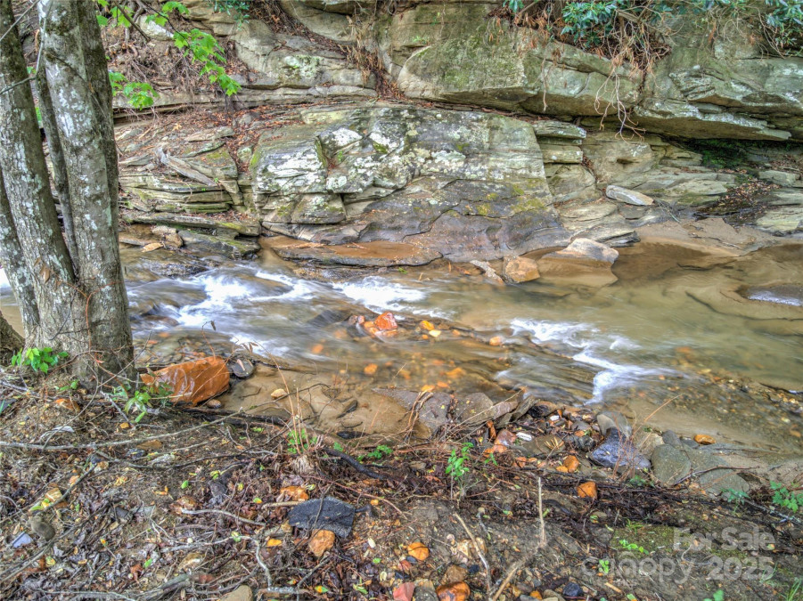 731 Old Fort Rd Fairview, NC 28730