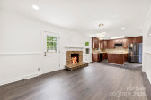 1316 Fox Run Dr Charlotte, NC 28212