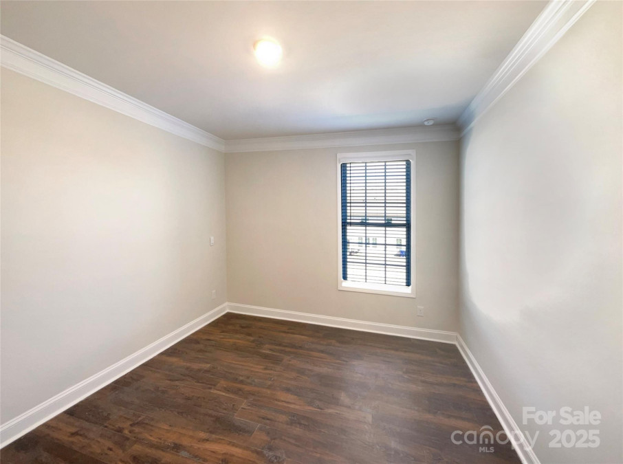 2085 Saddlebred Dr Iron Station, NC 28080