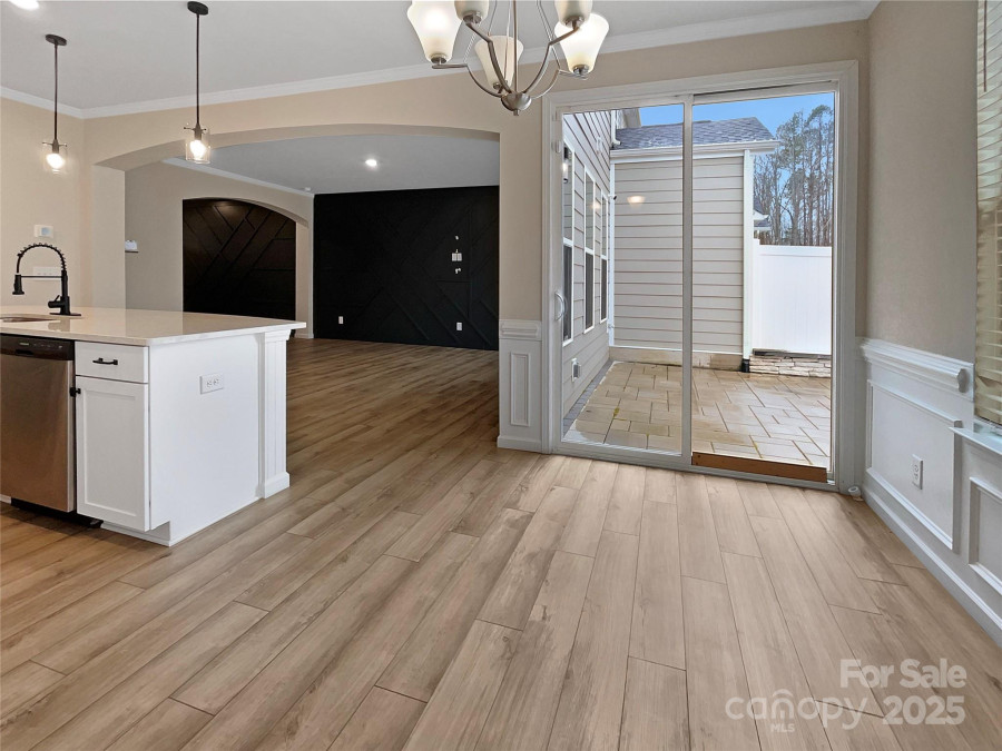 8212 Merryvale Ln Charlotte, NC 28214