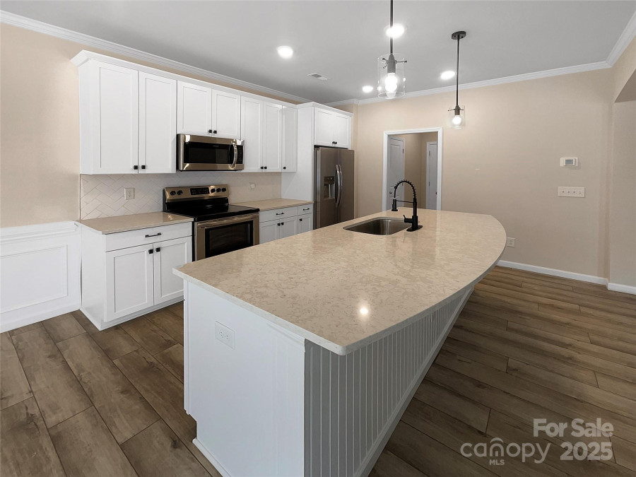 8212 Merryvale Ln Charlotte, NC 28214