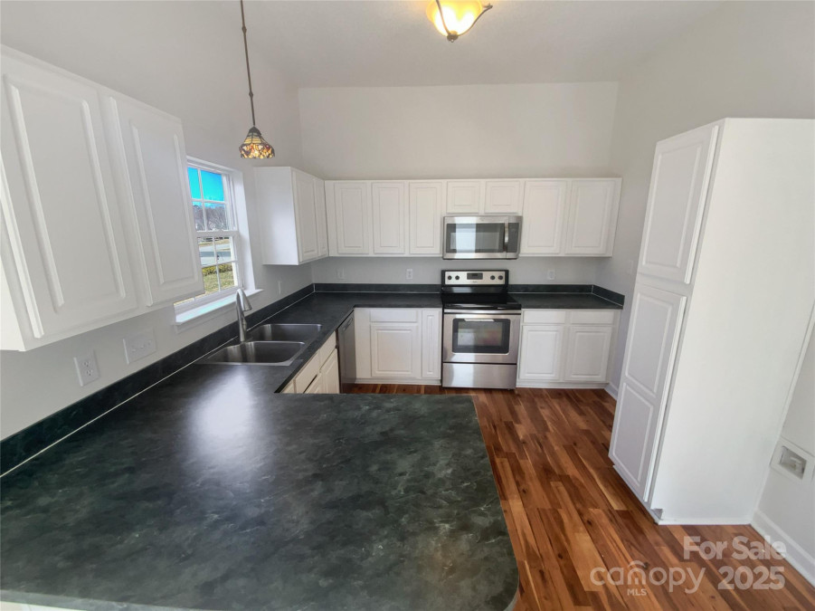 2115 Genesis Dr Monroe, NC 28110