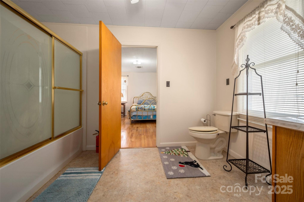 582 County Line Rd Rutherfordton, NC 28139