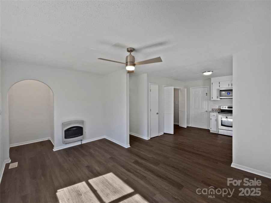 426 Ballard St Cherryville, NC 28021