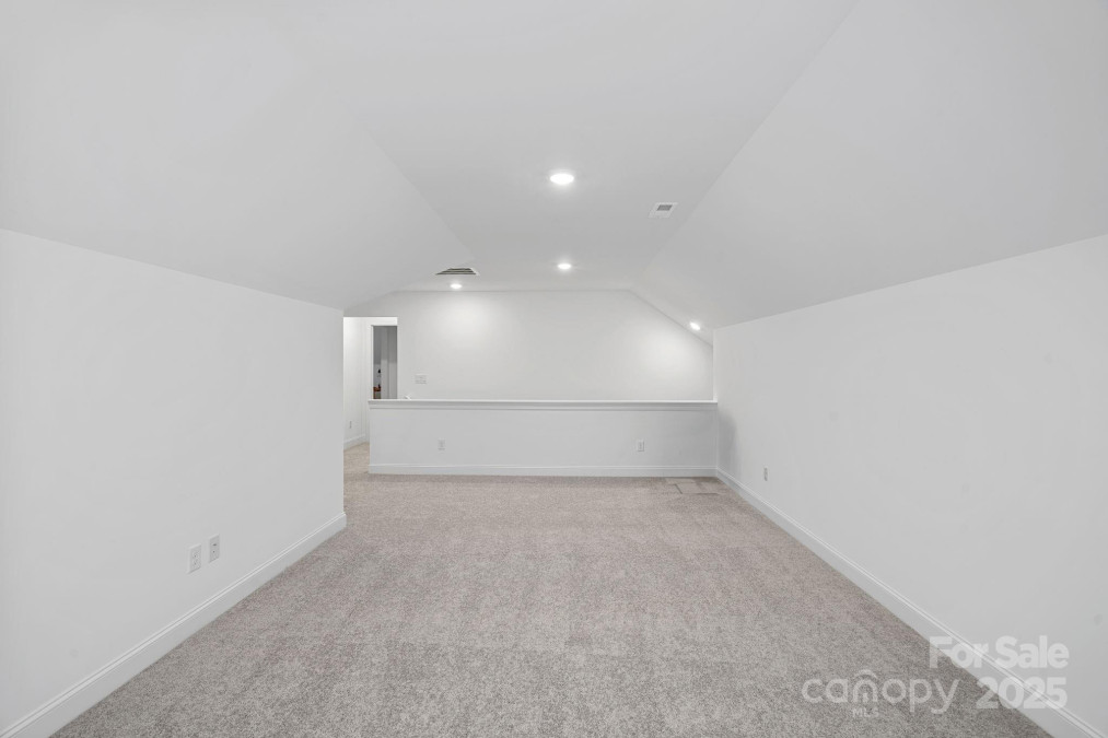 218 Alenda Lux Cir Mooresville, NC 28115