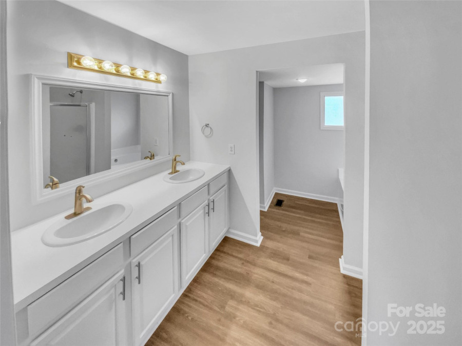279 Timberland Loop Mooresville, NC 28115