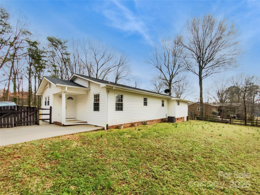 279 Timberland Loop Mooresville, NC 28115
