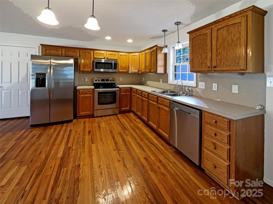 898 Sage Field Ln Lincolnton, NC 28092