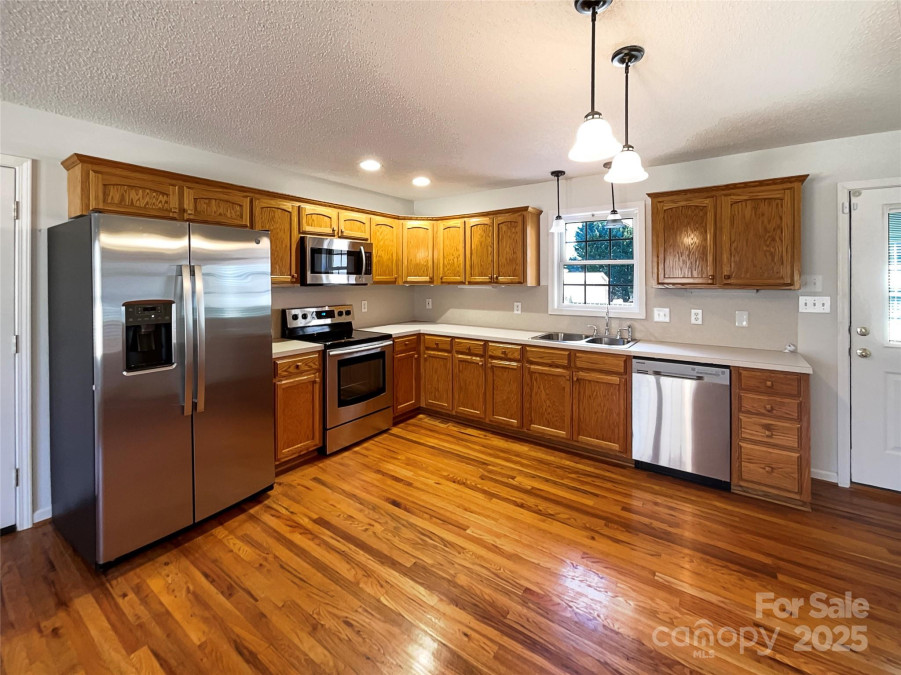898 Sage Field Ln Lincolnton, NC 28092