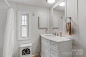 491 Lance Ave Hot Springs, NC 28743