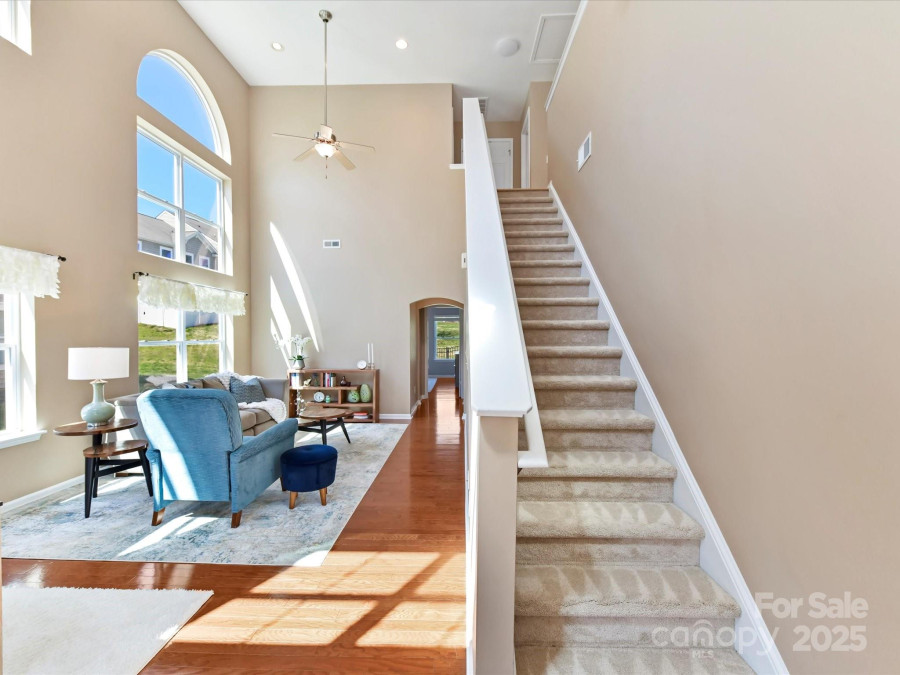 4634 Craigmoss Ln Charlotte, NC 28278