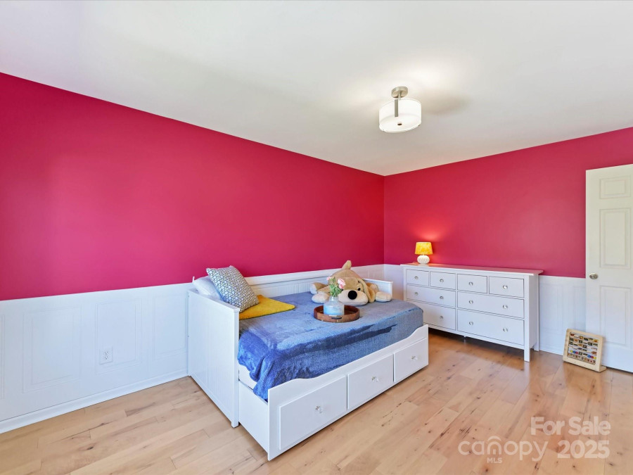 4634 Craigmoss Ln Charlotte, NC 28278