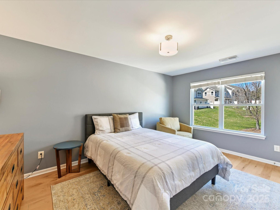 4634 Craigmoss Ln Charlotte, NC 28278