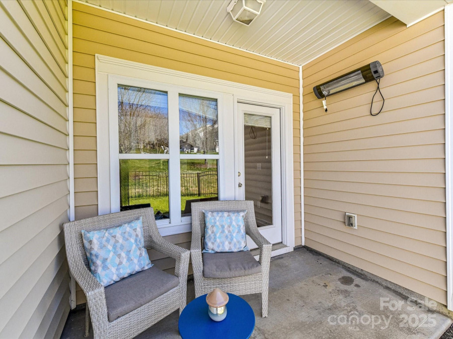 4634 Craigmoss Ln Charlotte, NC 28278